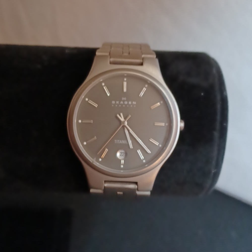 Skagen Denmark TITANIUM watch